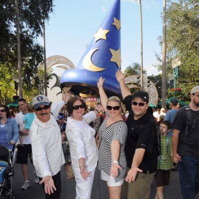 Fun poses with my husband and parents at Disney's Hollywood Studios